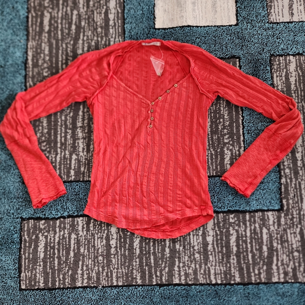 Easter Sunday Free People Wild Hearts Henley In Persimmon - Picture 5 of 9